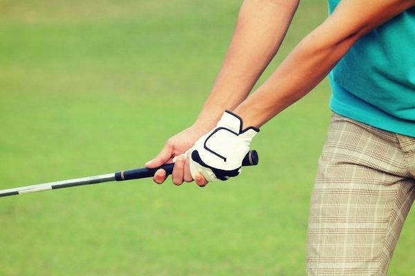 ゴルフは素振りで上手くなる 効果的な練習方法とは ゴルフレッスン動画マガジン